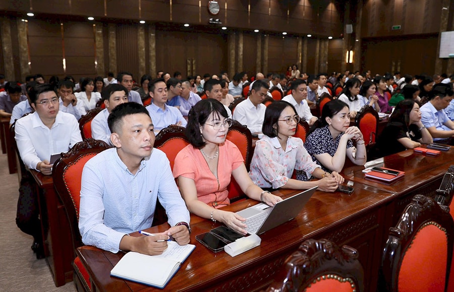 Biến khát vọng thành hành động cụ thể